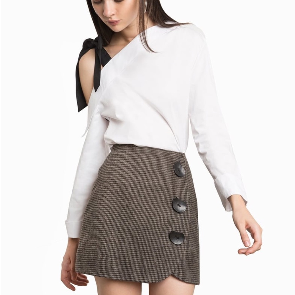Pixie Market - One Shoulder Tie-Strap Shirt